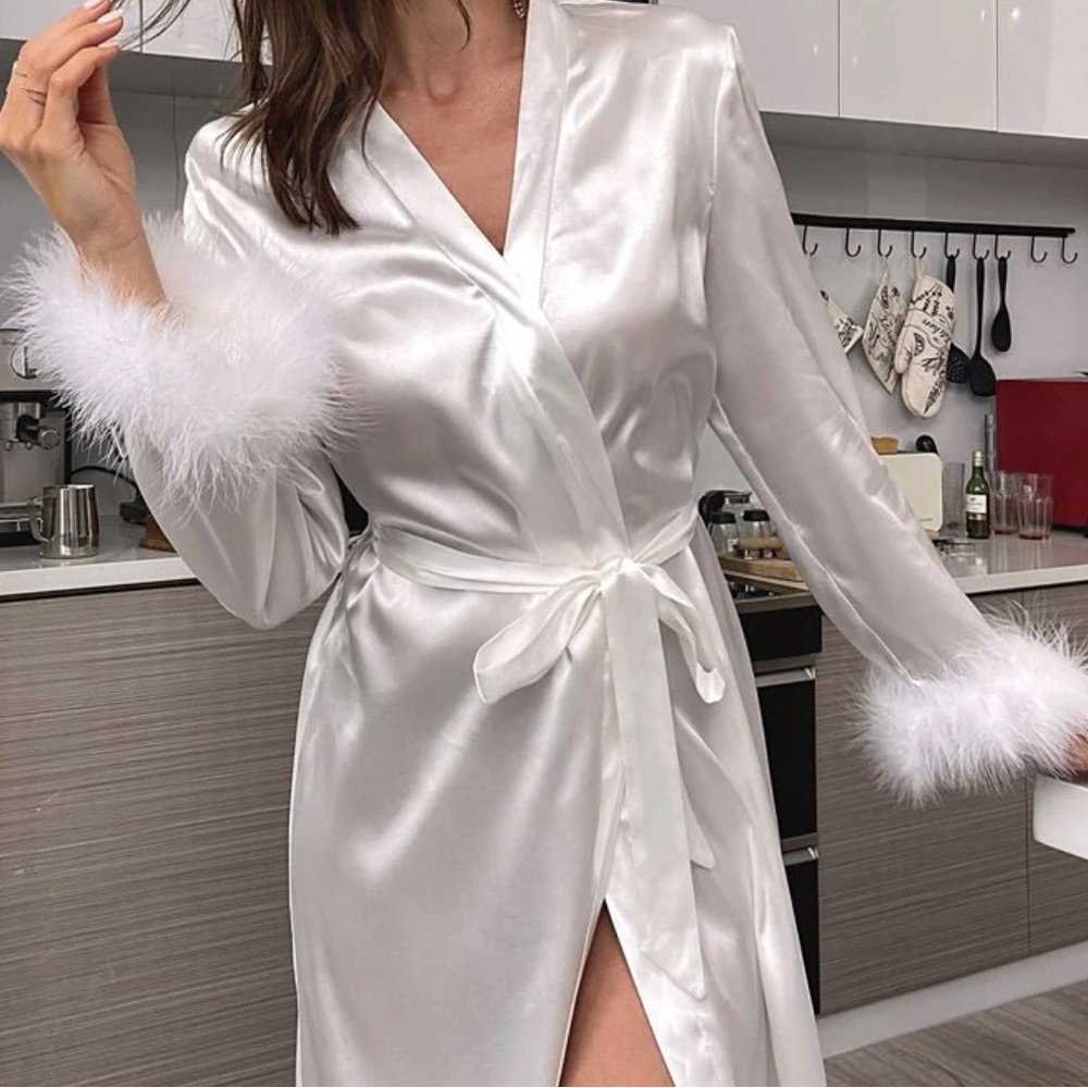 Fuzzy Trim Belted Robe
